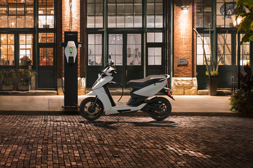 Centre moots sale of only electric two-wheelers in sub-150cc category from 2025 - Image 2