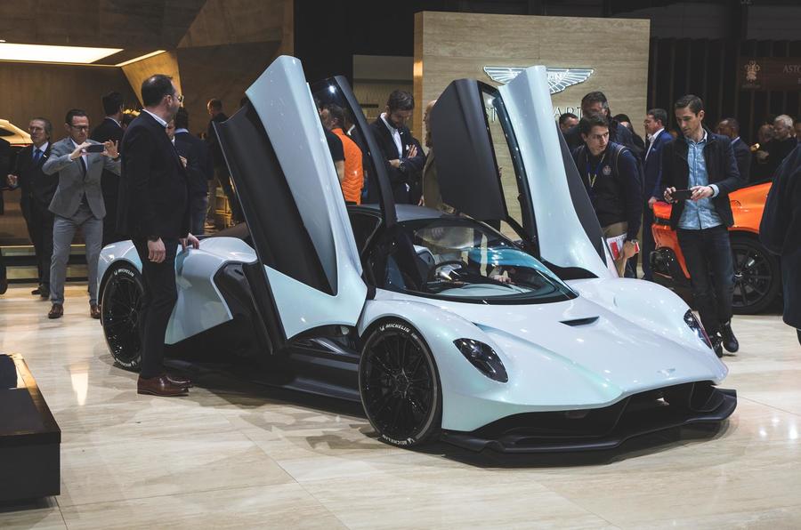 Aston Martin's new mid-engine hypercar named Valhalla - Image 2