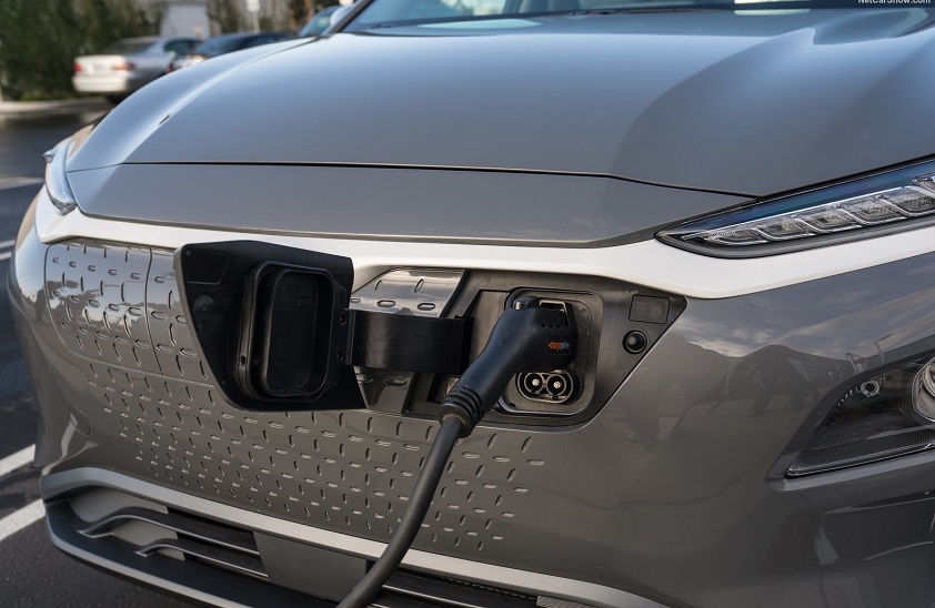 Auto industry welcomes GST rate cut on electric vehicles