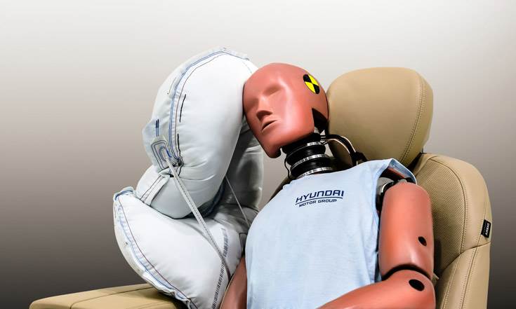 Hyundai develops new centrally positioned side airbag - Image 2