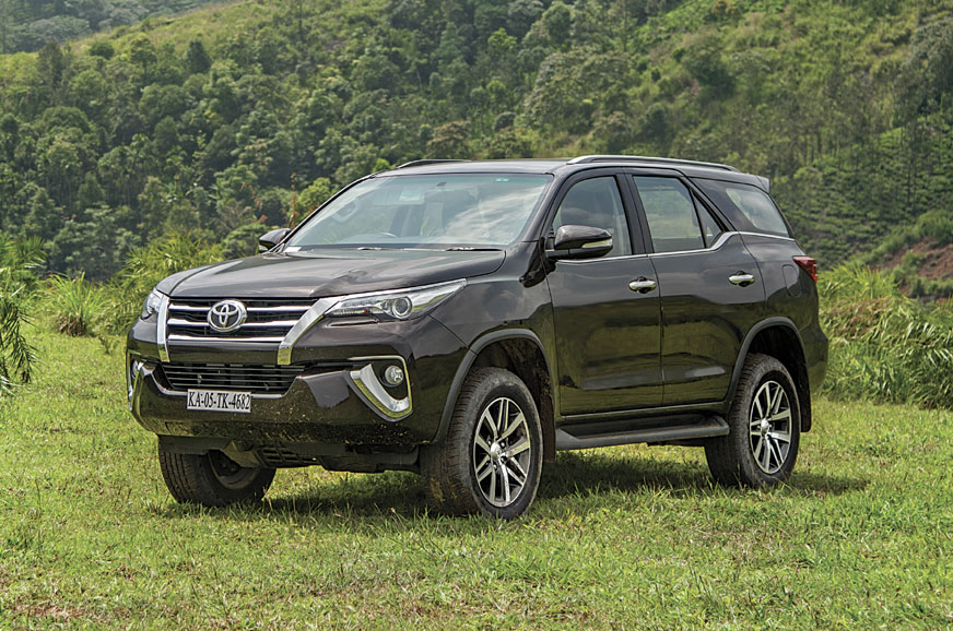 2022 Toyota Fortuner  BS6 bookings open  unofficially 