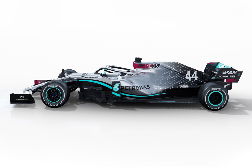 2020 F1: Mercedes W11 debuts with new livery - Image 2