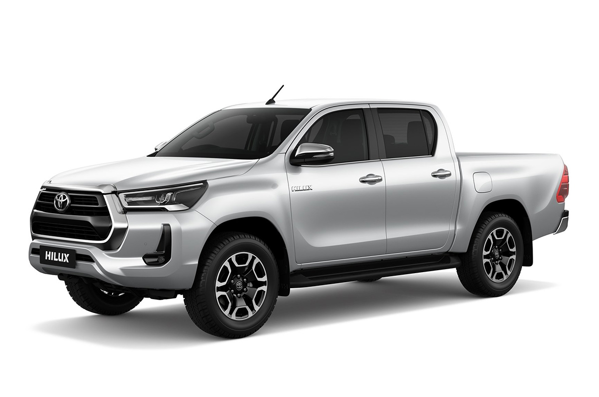 Toyota Fortunerbased Hilux pickup truck being considered for India