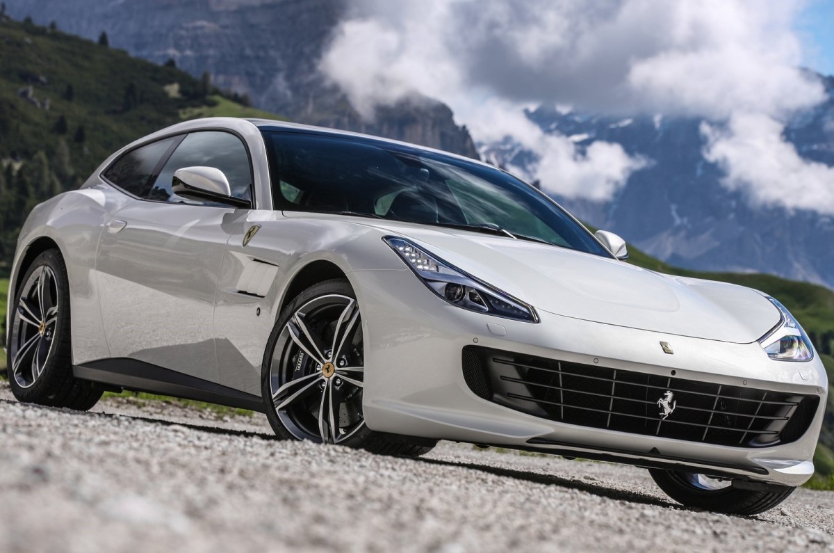 Ferrari gts 4 lusso