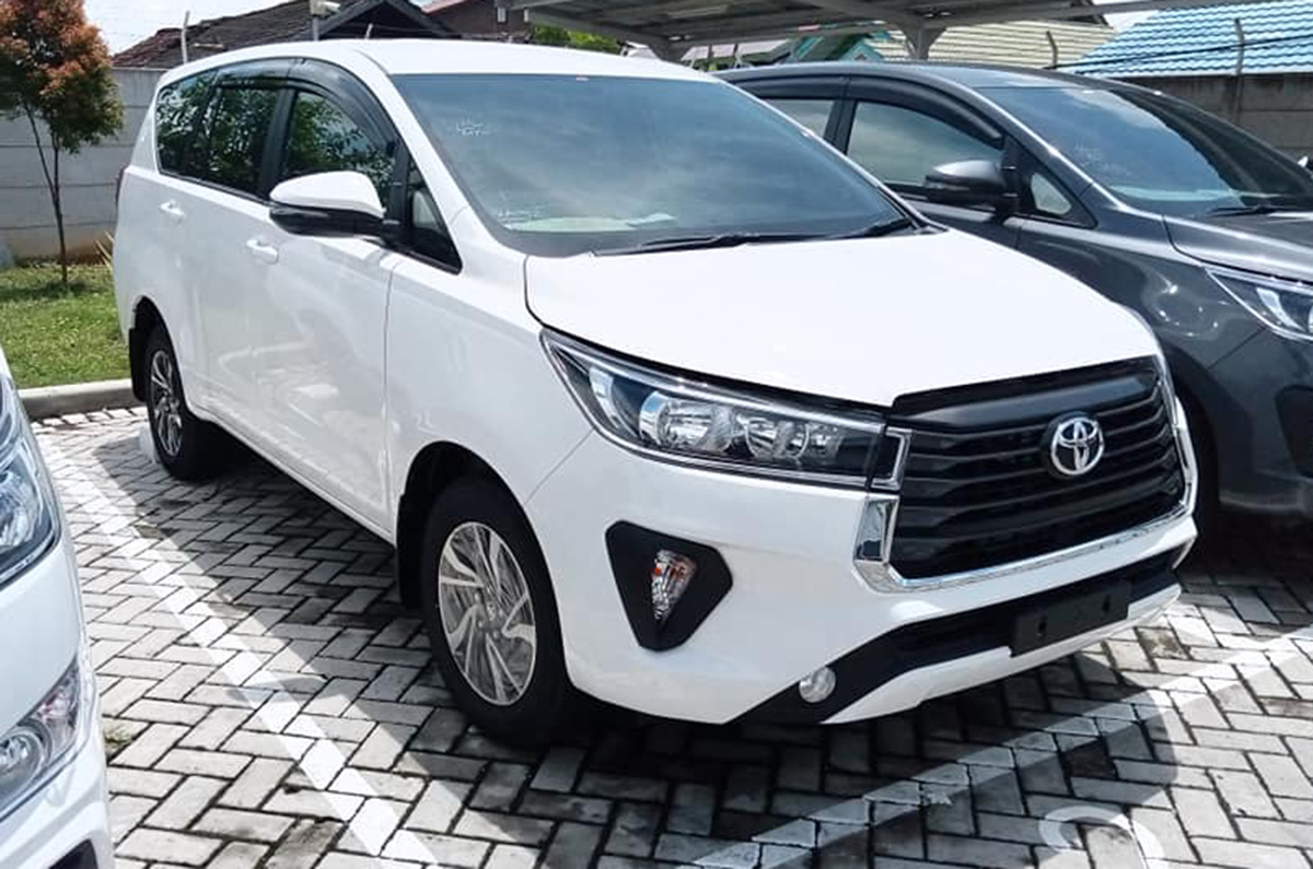  Toyota  Innova  Crysta facelift price announcement India 