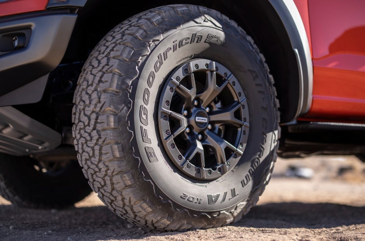 All-new Ford F-150 Raptor revealed - Image 4