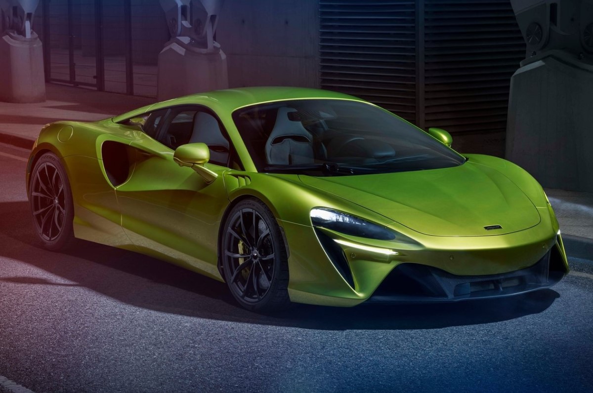 Mclaren Artura Phev Unveiled Does 0 100kph In 3 0 Seconds Autocar India