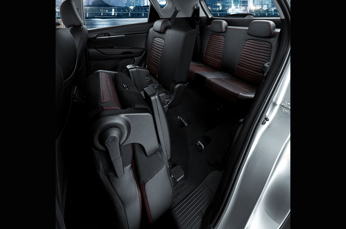 Kia Sonet with seven seats revealed for Indonesia - Image 2