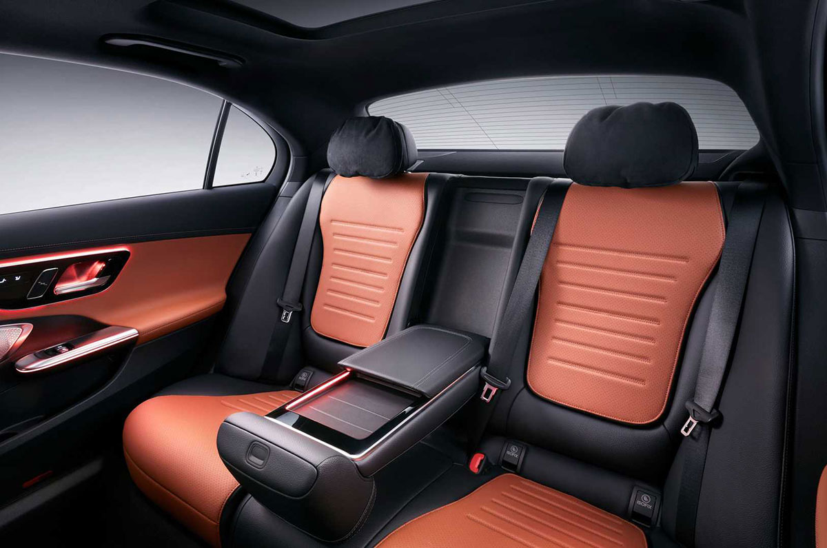 Mercedes Benz C-Class long wheelbase debuts at Shanghai Motor Show - Image 4