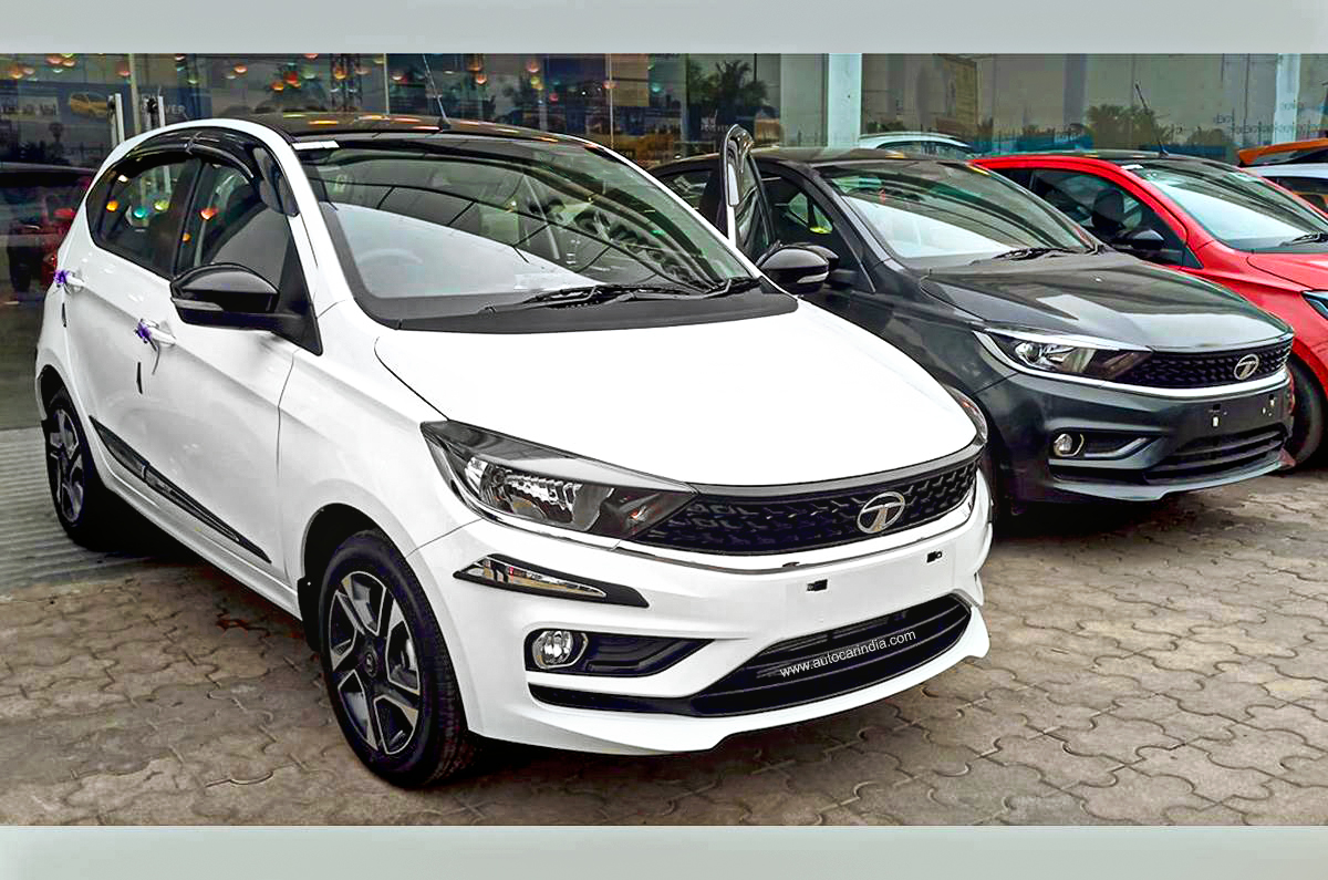 Car sales dip by 7 percent in April 2021