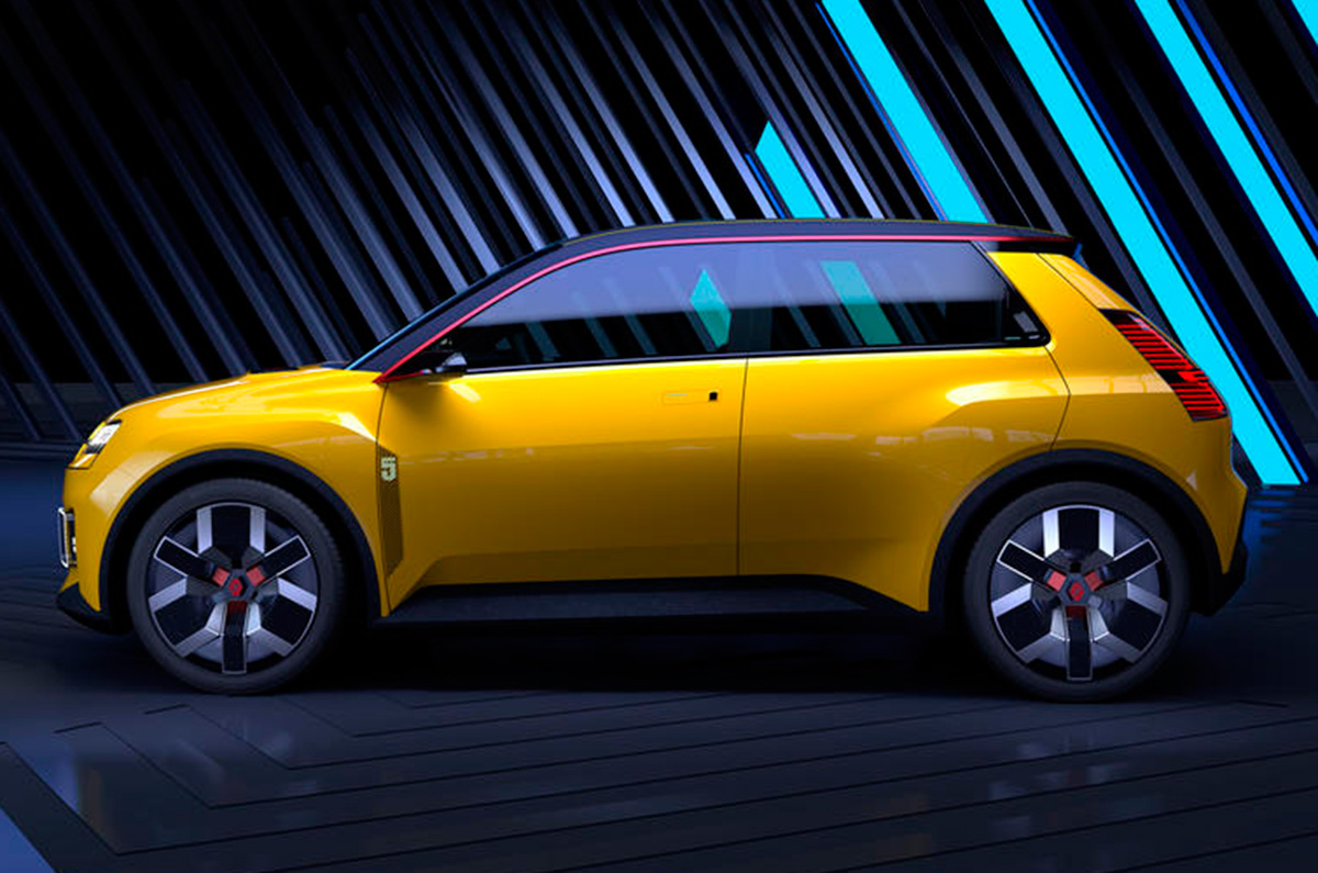 Renault 5 Prototype EV hatchback revealed - Image 2