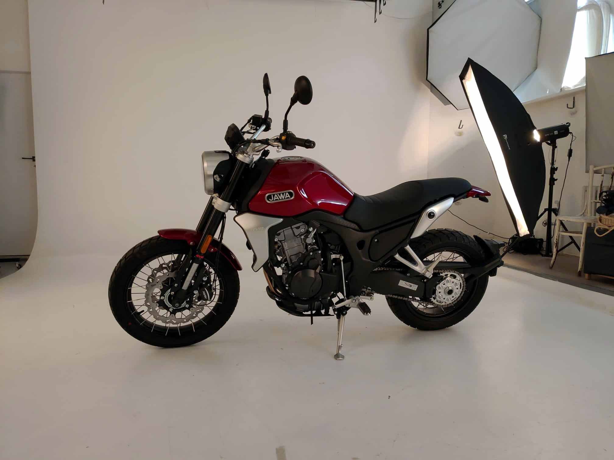 Jawa 500cc scrambler unveiled, but it's not what you think - Image 2