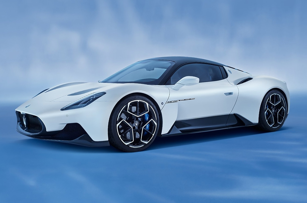 Maserati MC20 front quarter