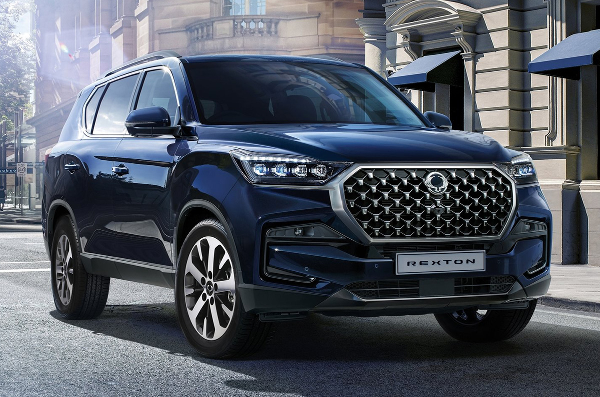 2021 SsangYong Rexton front