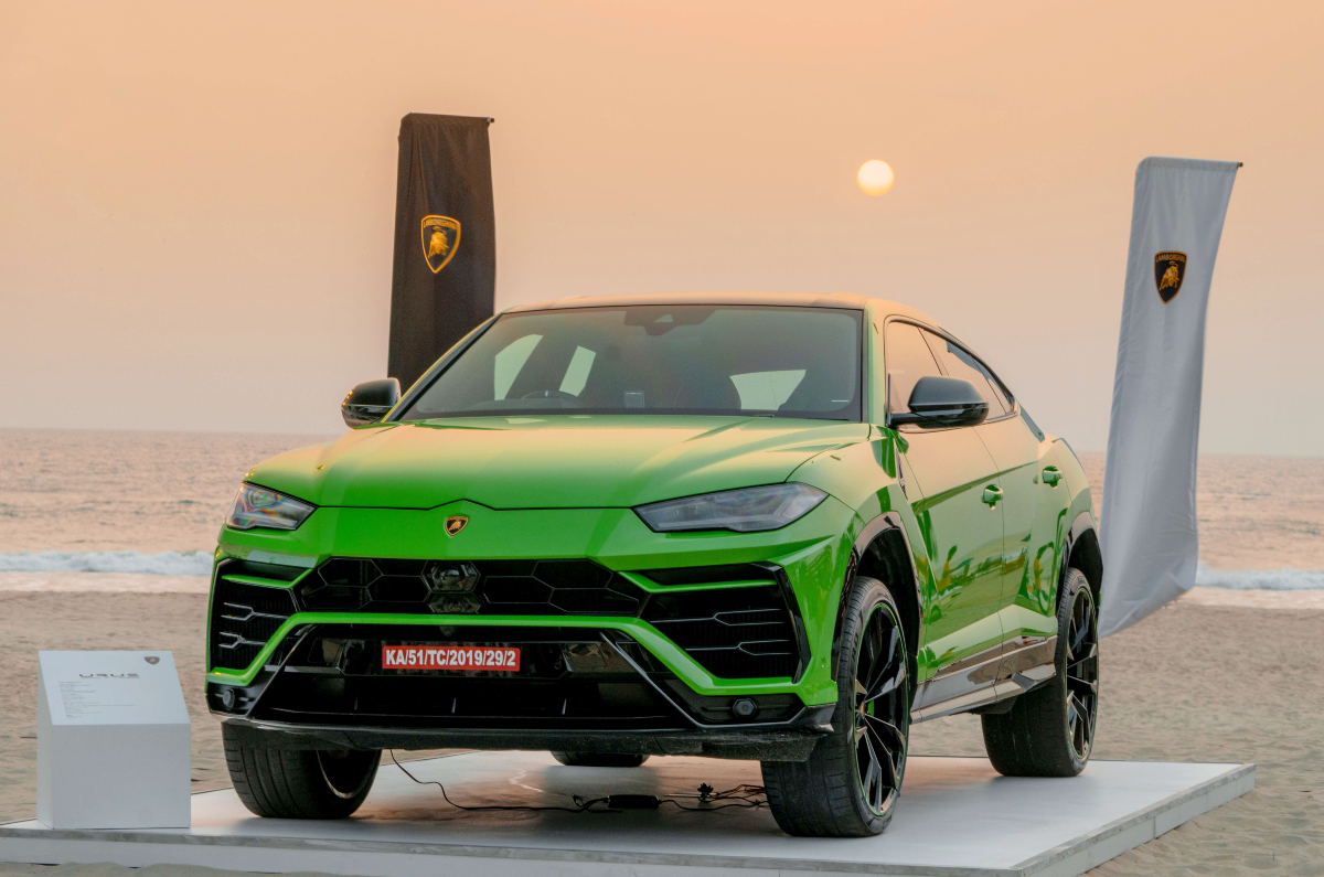 Lamborghini Urus static image