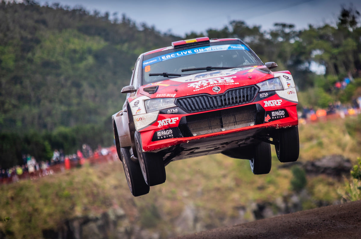 Efrén Llarena and Sara Fernández win 2022 ERC Round 2 for MRF Tyres