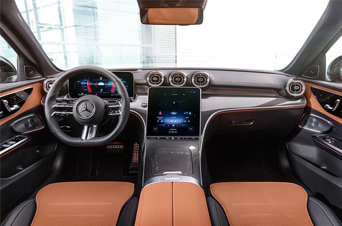 Mercedes-Benz C-Class interior 