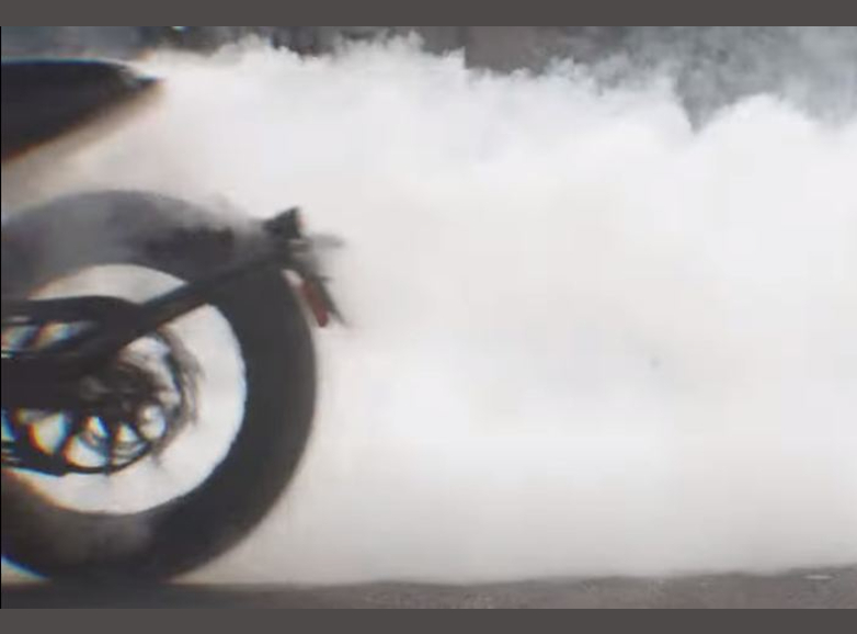 The rear end of the LiveWire S2 Del Mar, seen from the left side.