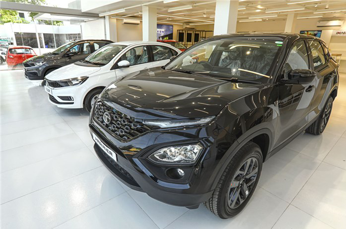 Car sales May 2022: most manufacturers see spike in sales