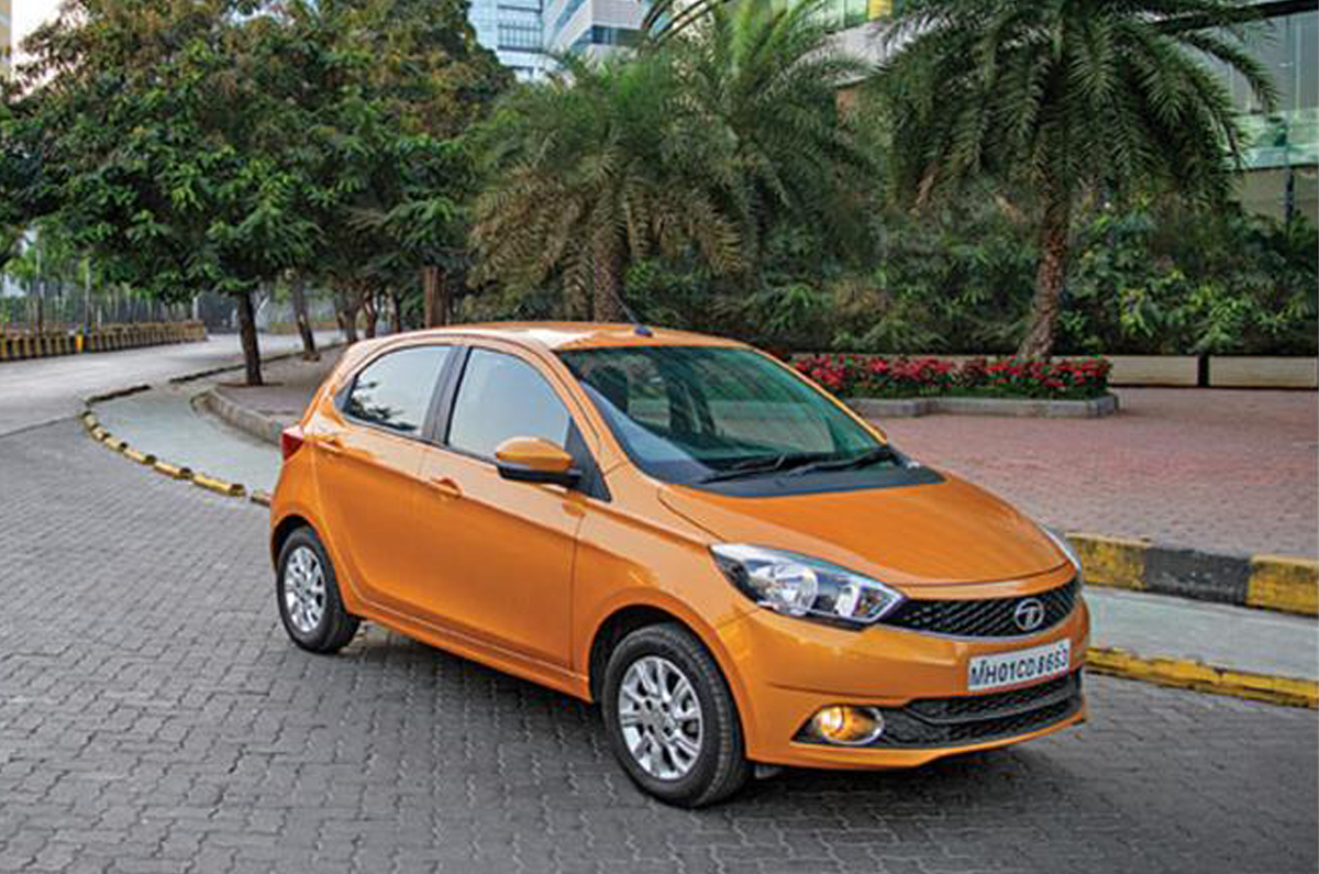 2019 Tata Tiago front quarter 