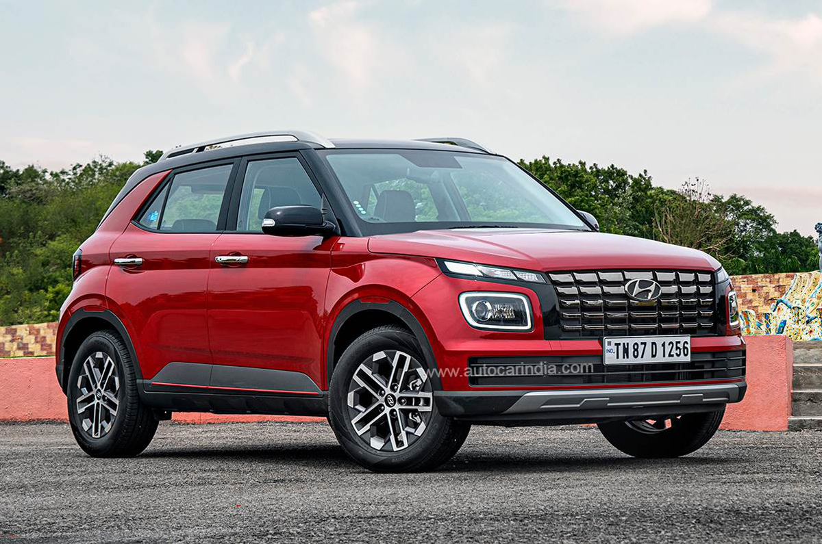 Hyundai Venue facelift front quarter