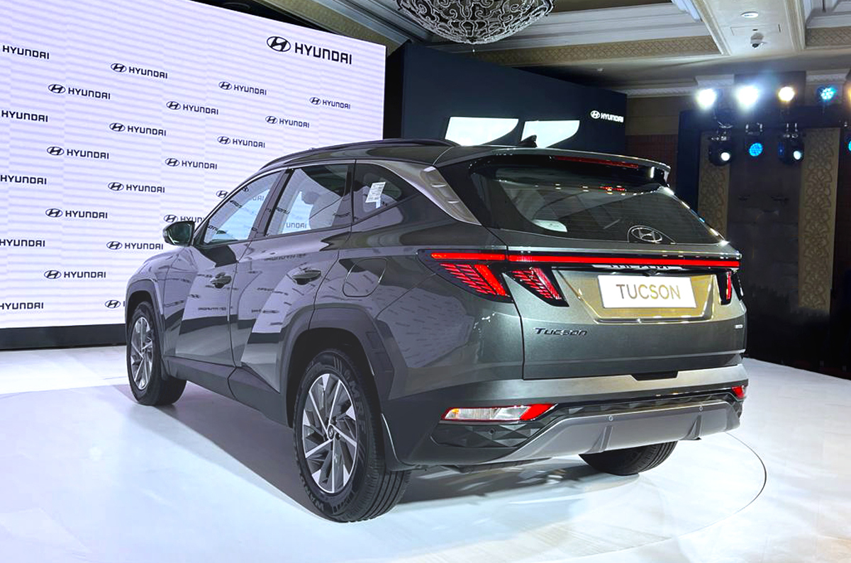 2022 Hyundai Tucson rear quarter