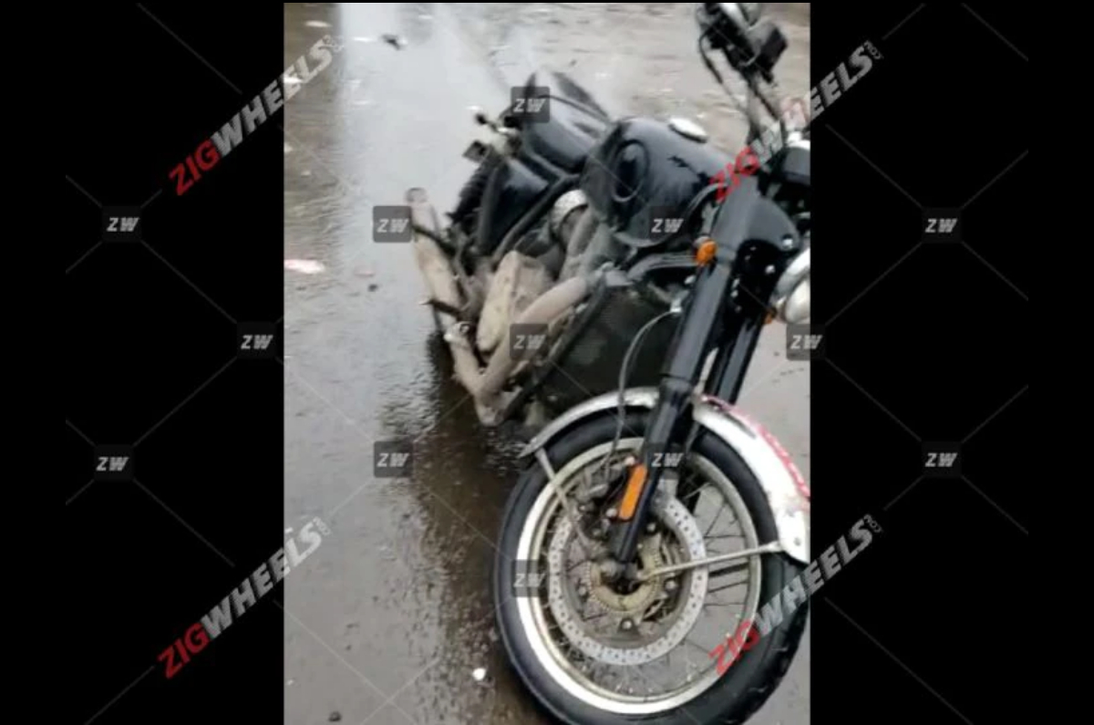 BSA Gold Star 650 spy image