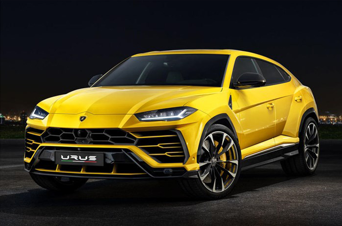 Lamborghini Urus front quarter 