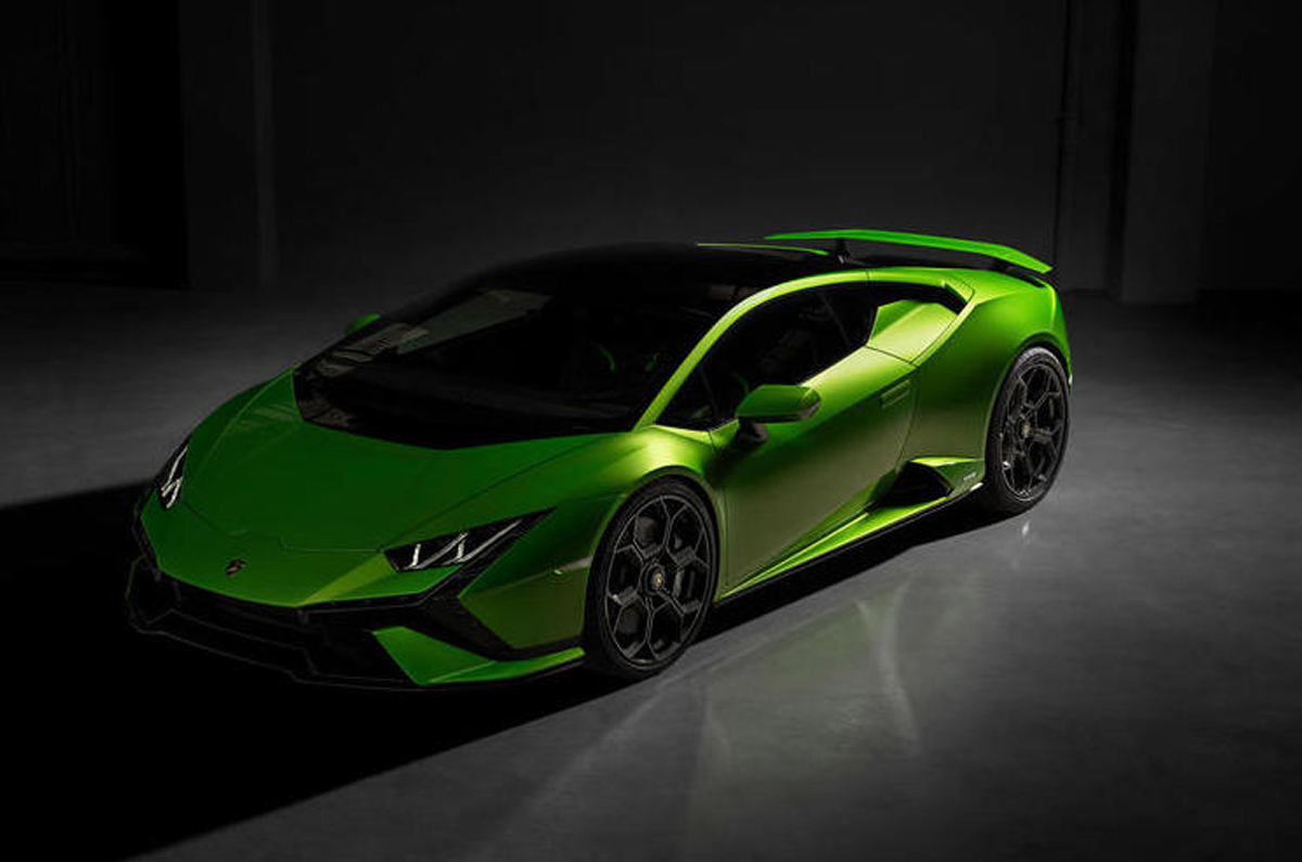 Lamborghini Huracan Tecnica front quarter 