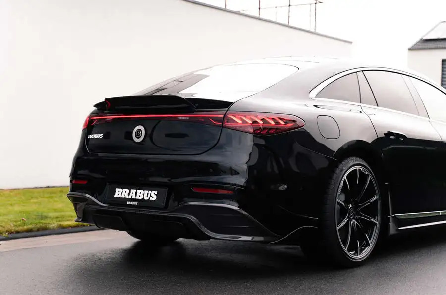 Mercedes-Benz EQS Brabus rear quarter