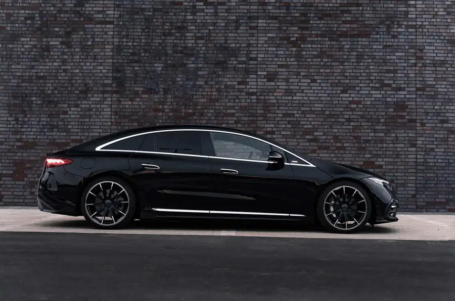 Mercedes-Benz EQS Brabus side profile