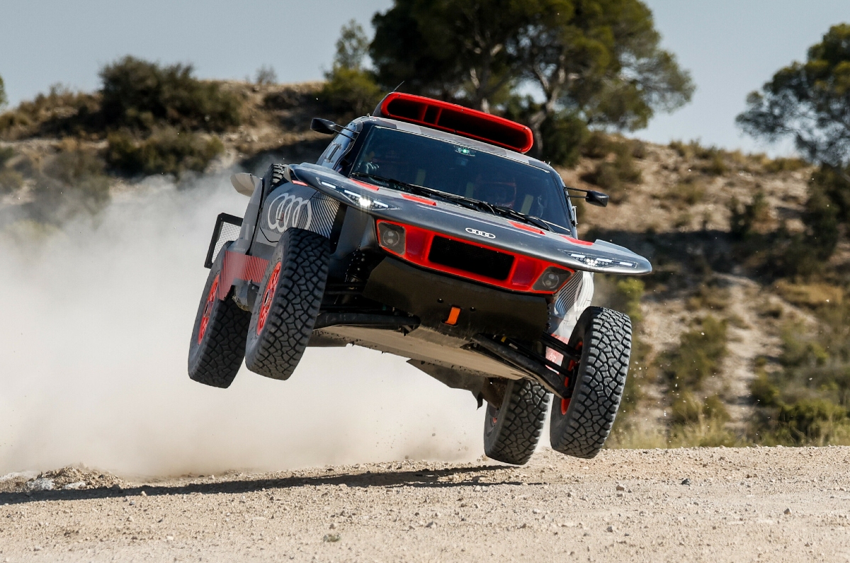 Audi RS Q e-tron E2 action