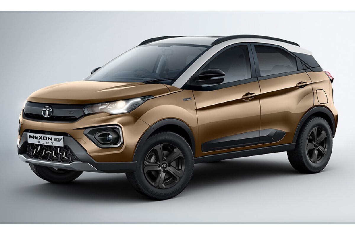 Nexon EV Max Jet Edition front three quarter