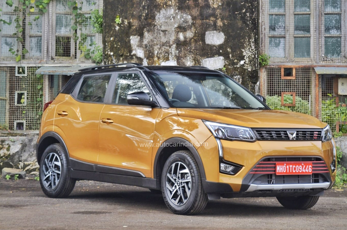 Mahindra XUV300 TurboSport front quarter 