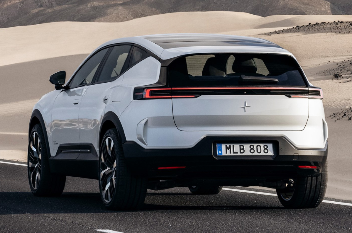 Polestar 3 left rear quarter