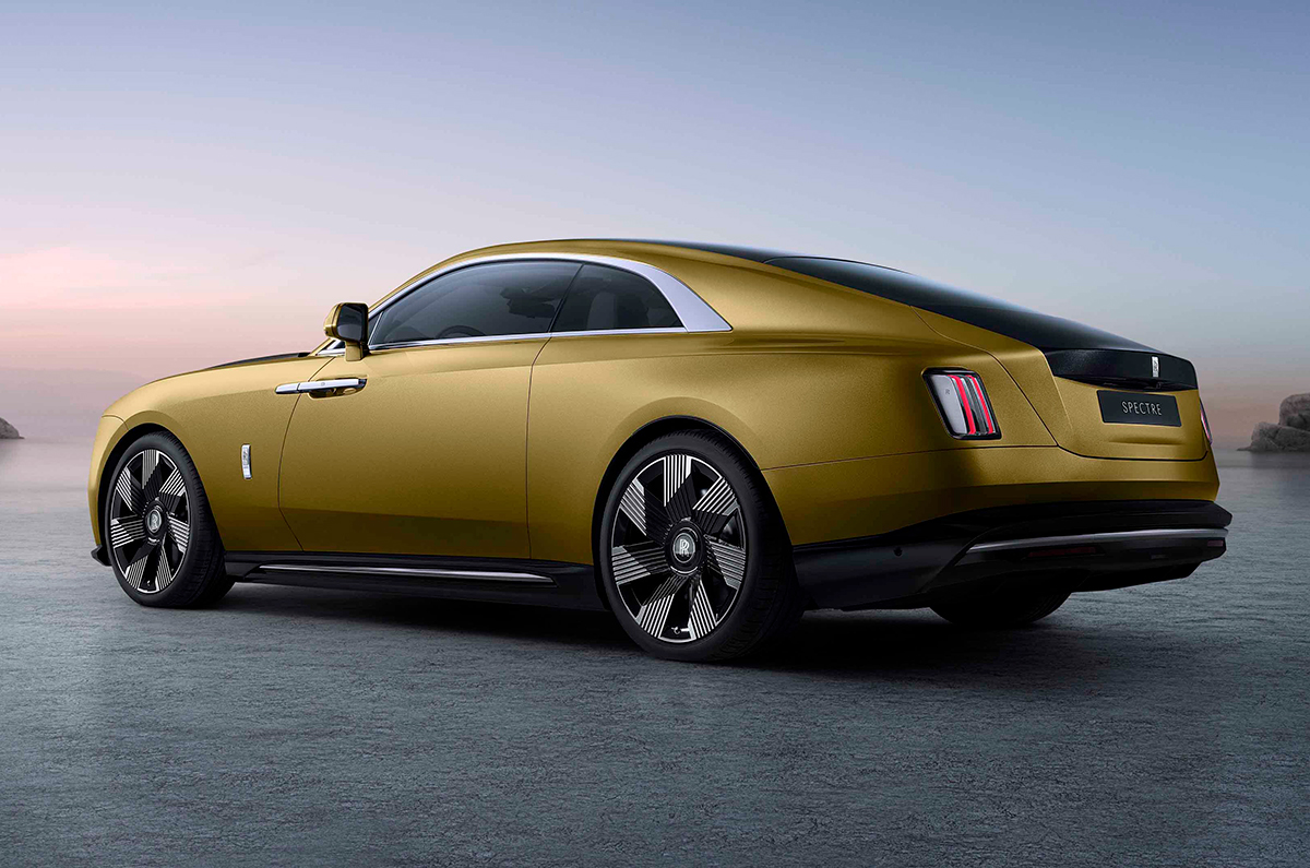 Rolls Royce unveils its first all-electric car, Spectre - Image 2