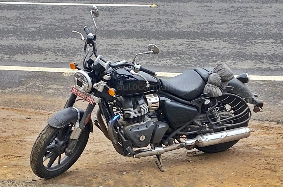Royal Enfield Super Meteor 650 spied ahead of launch, fresh details emerge - Image 2