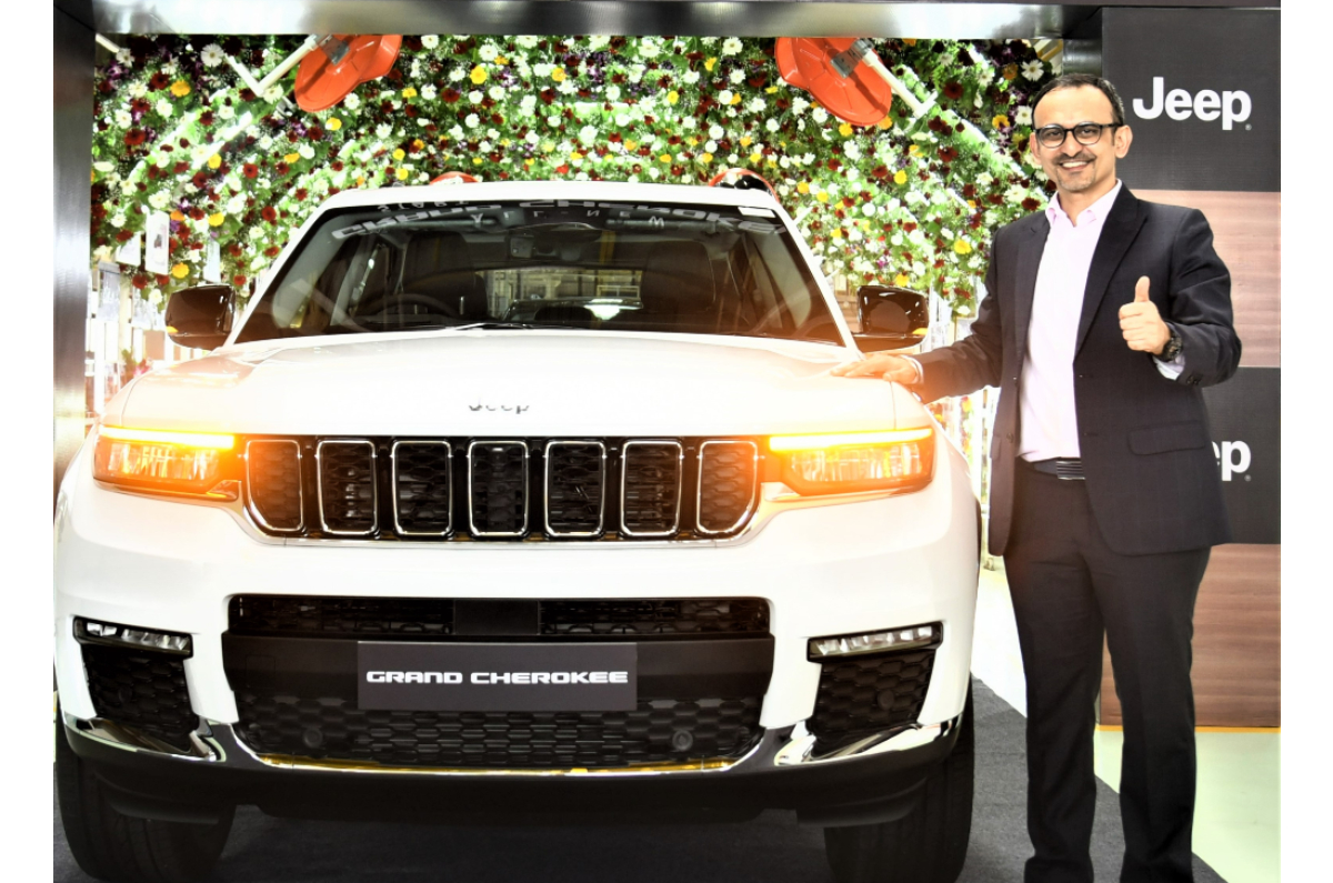 Jeep Grand Cherokee bookings, price, features, powertrains and rival