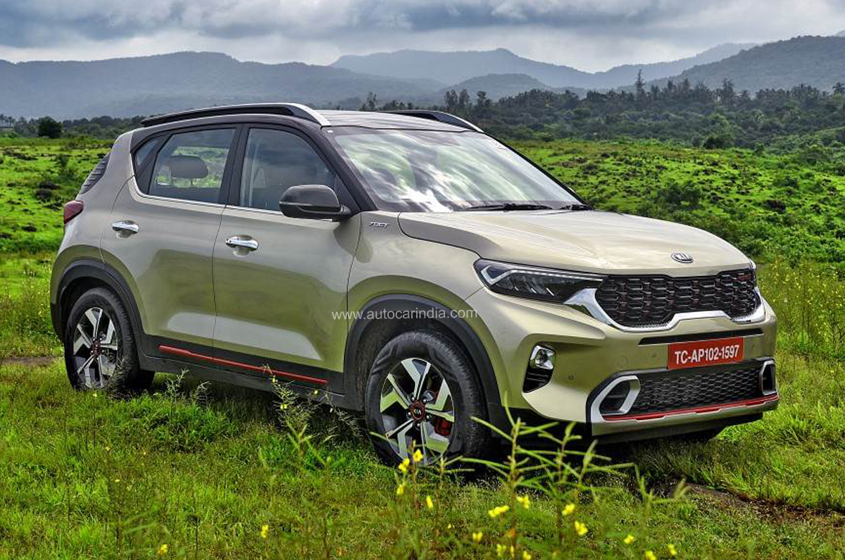 Kia Sonet front quarter 