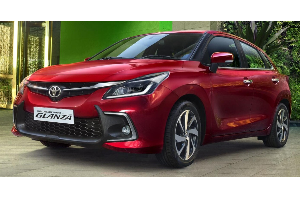2022 Toyota Glanza CNG front quarter.