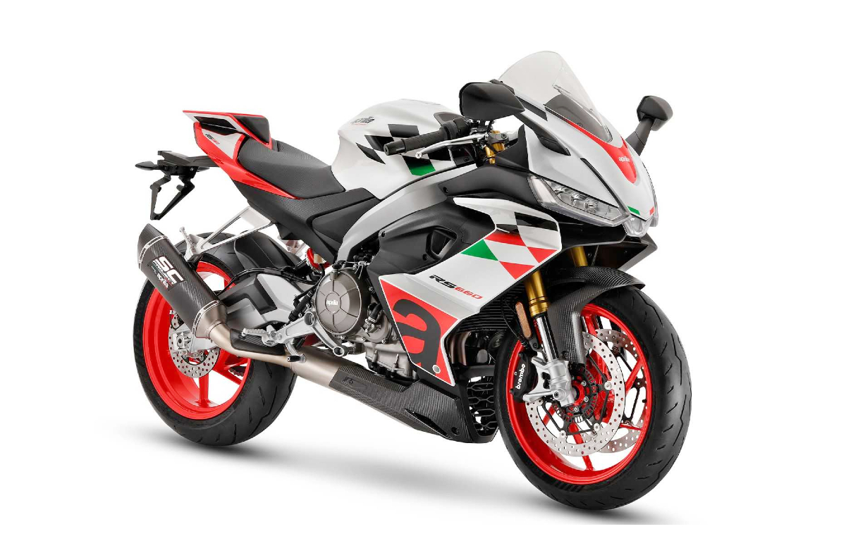 New, lighter Aprilia RS 660 Extrema debuts