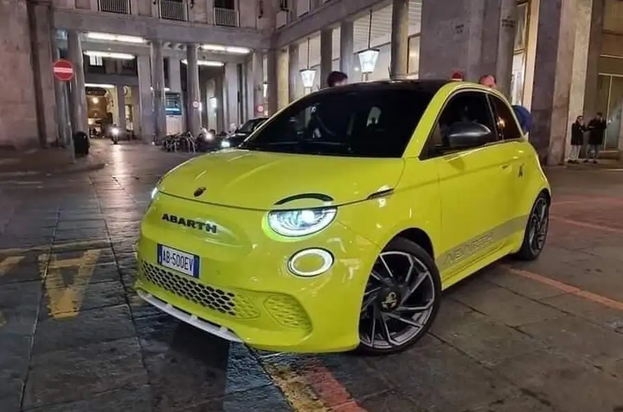 2022 Abarth 500 EV front quarter.