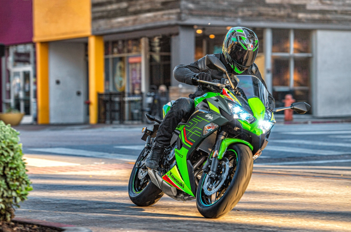 2023 Kawasaki Ninja 650 launched in India.