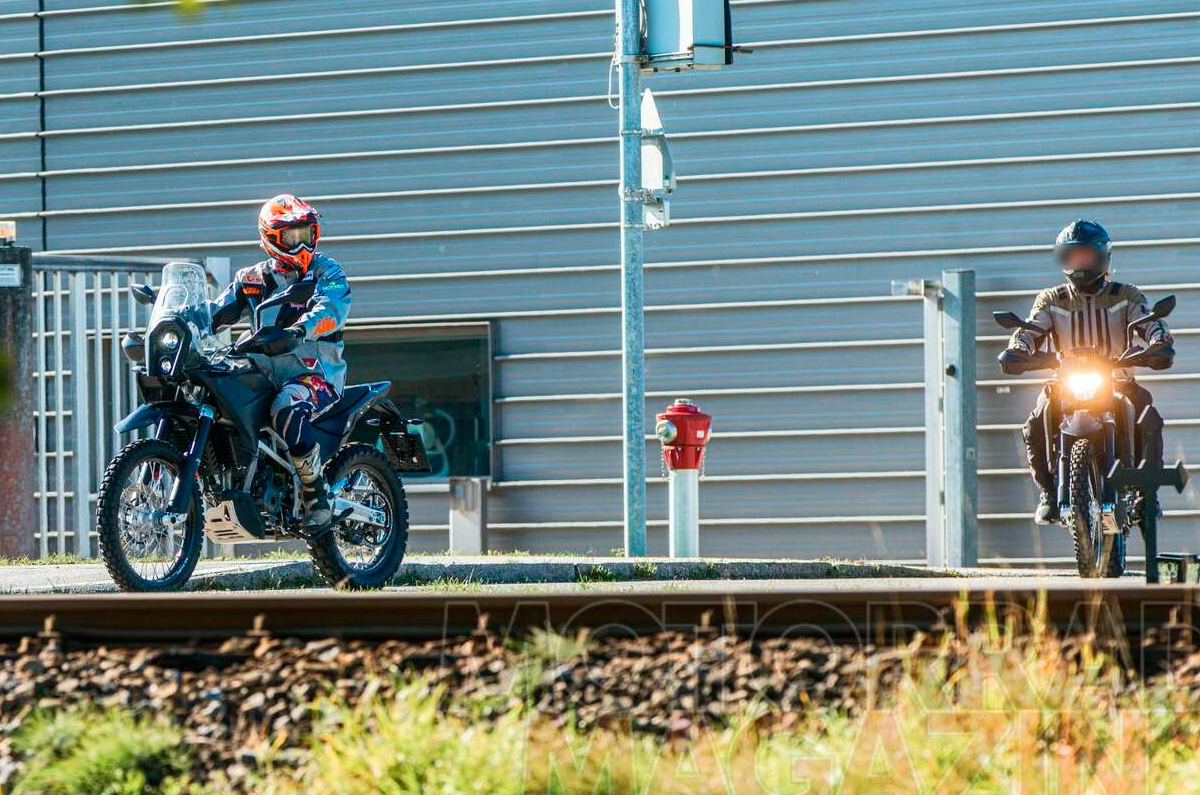 Next gen KTM 390 Adventure spotted alongside 390 Enduro.