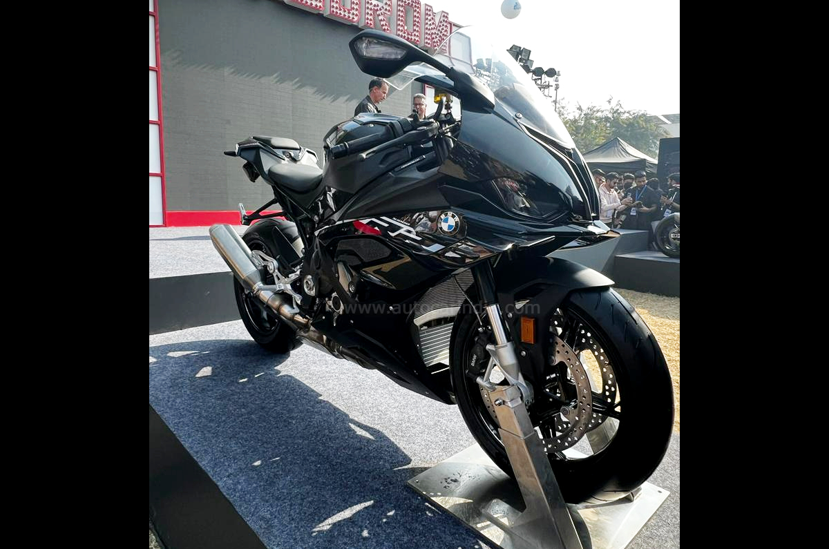 2023 BMW S 1000 RR India launch price, features, performance, rivals.