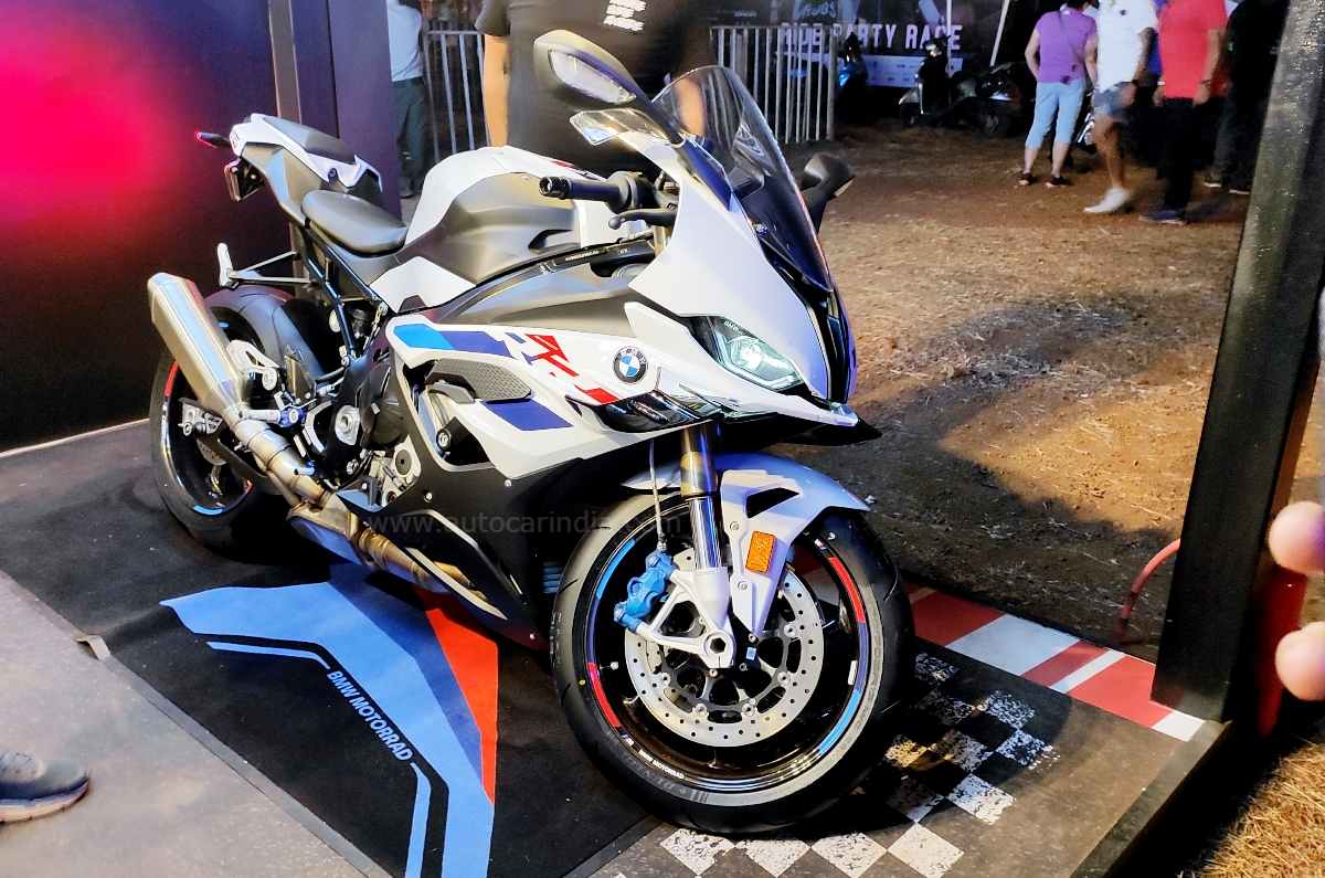 2023 BMW S 1000 RR India launch price, features, performance, rivals.