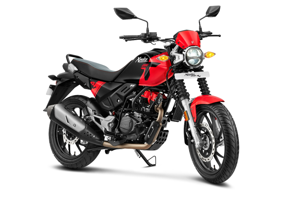 Hero Xpulse 200T 4V or Yamaha FZ-X, which bike to buy under Rs 1.3 lakh?