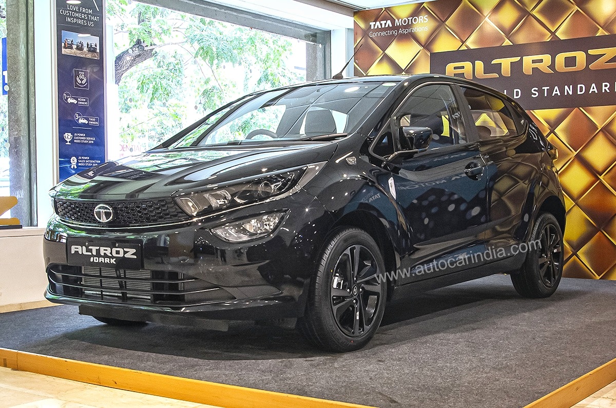Tata Altroz showroom