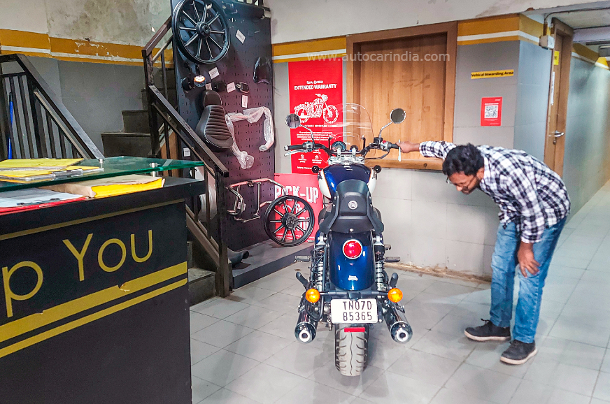 Royal Enfield Super Meteor 650 service cost