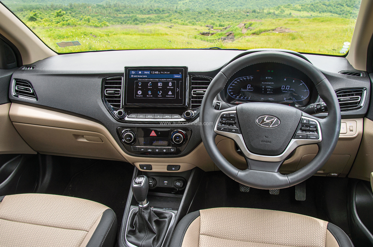 Hyundai Verna interior